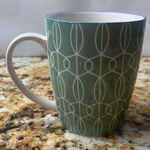 Better Homes And Gardens Piers Green Geometric Mug With Teal Rim